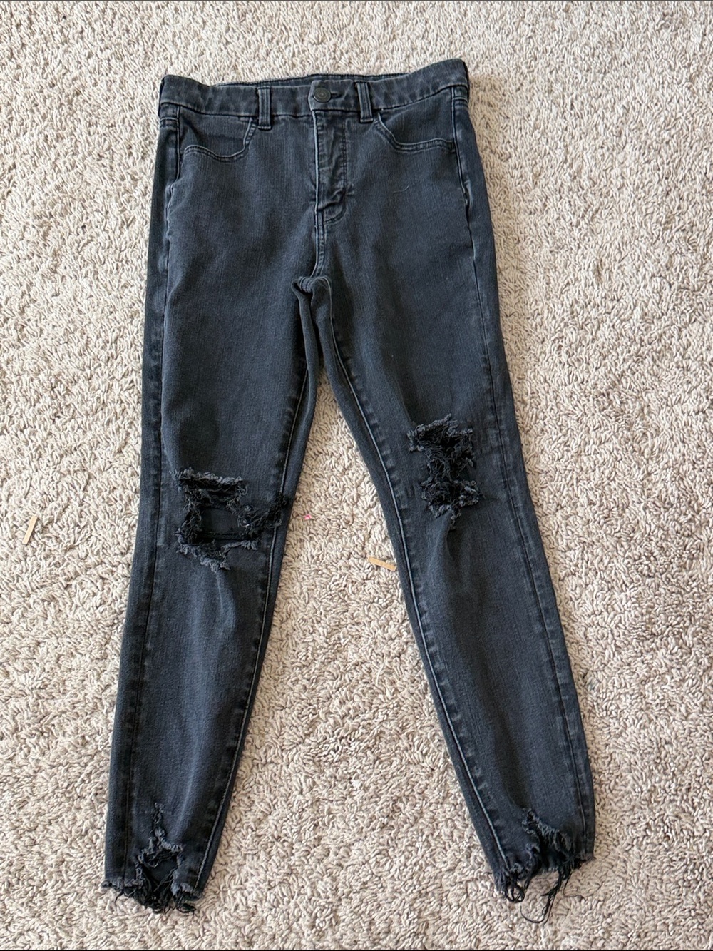 American Eagle Outfitters Black Distressed Skinny Jeans
